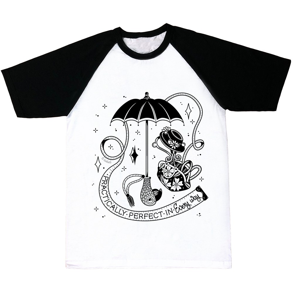 Camiseta Practically perfect manga negra