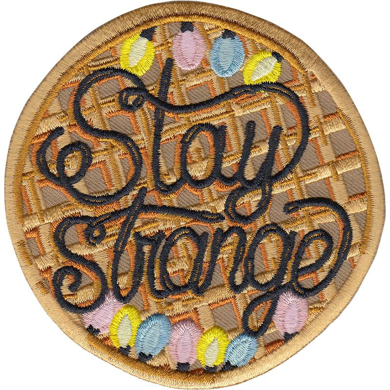 Parche Stay Strange
