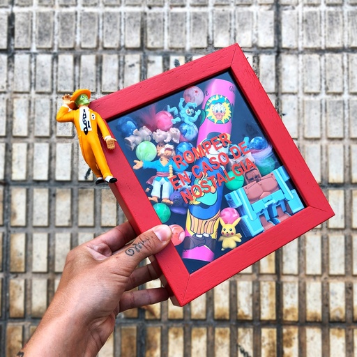 Caja hecha a mano Romper en caso de Nostalgia version 1