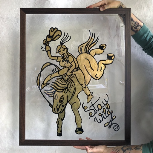 Cristal esmaltado con pan de oro Stay Wild Vaquera