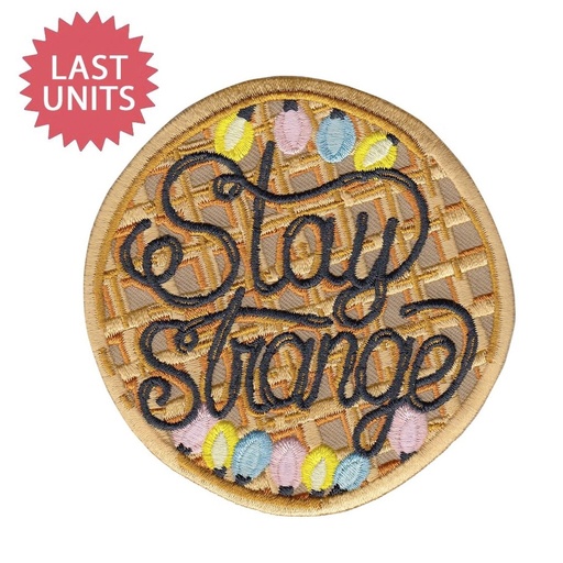 Parche Stay Strange
